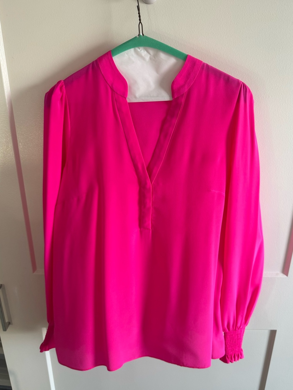 Lilly Pulitzer Hot Pink 100% Silk Long Sleeve Blouse